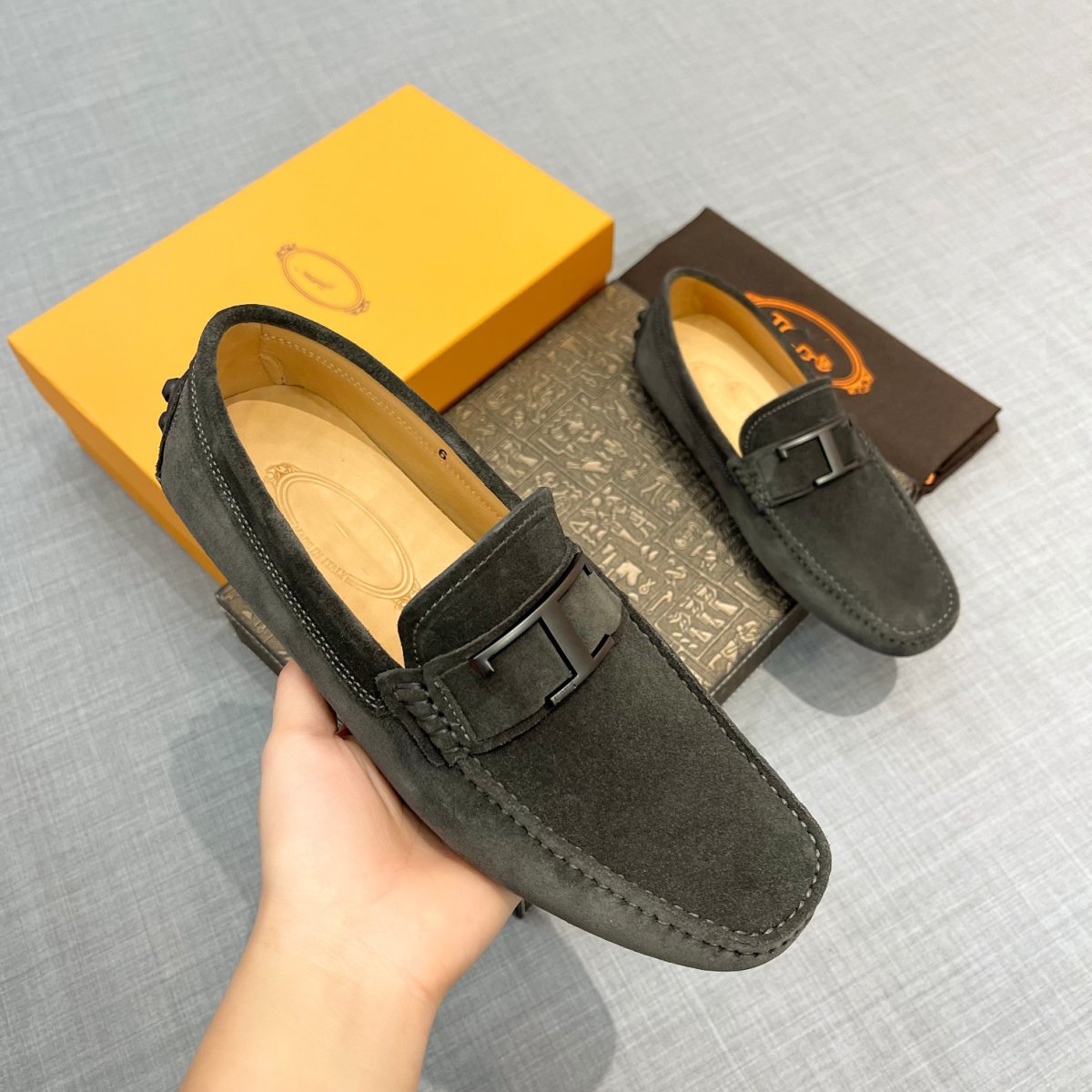 Color: Gray, Size: 39